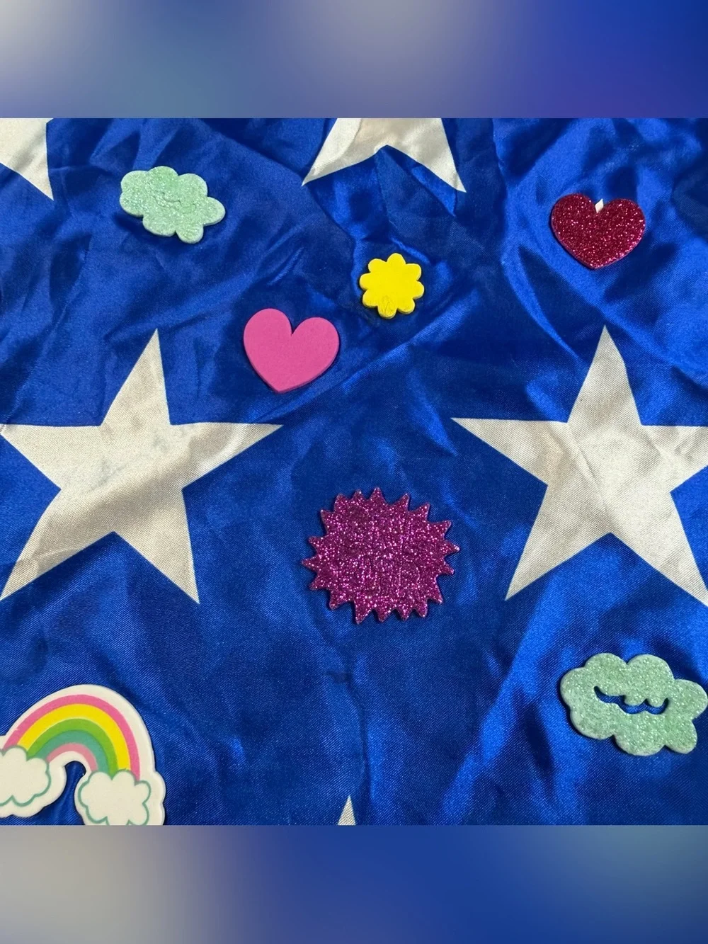 Superman Cape Six Flags Youth 7-12 Years Old 32” Long Sparkly Rainbows Stars